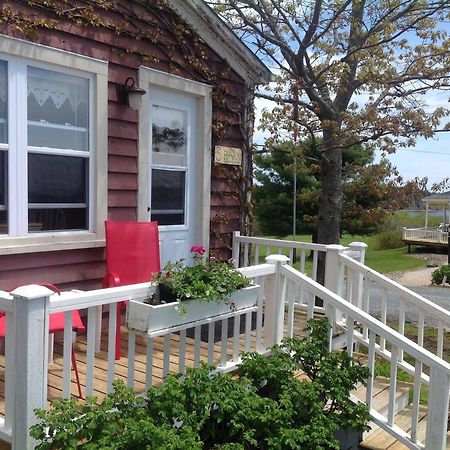 Bayview Pines Country Inn B&B Mahone Bay Luaran gambar