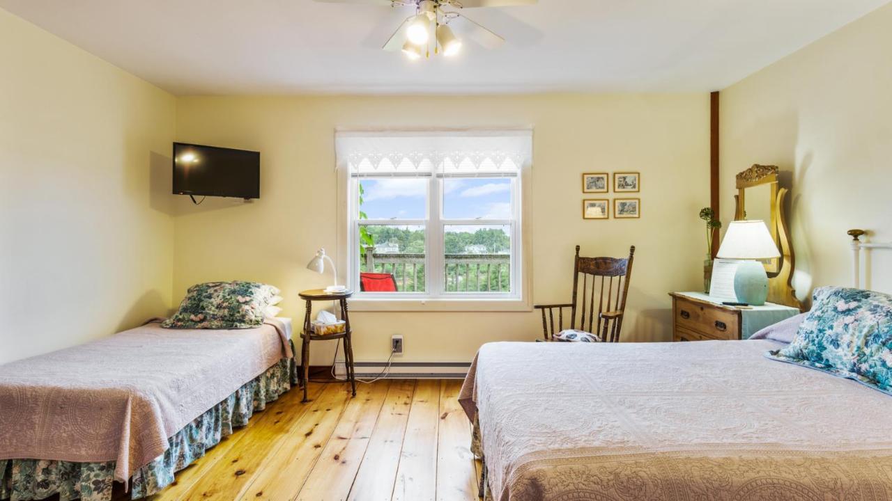 Bayview Pines Country Inn B&B Mahone Bay Luaran gambar