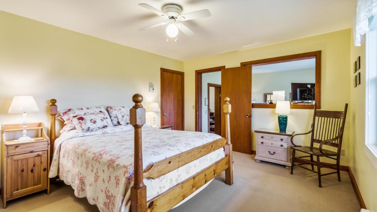 Bayview Pines Country Inn B&B Mahone Bay Luaran gambar
