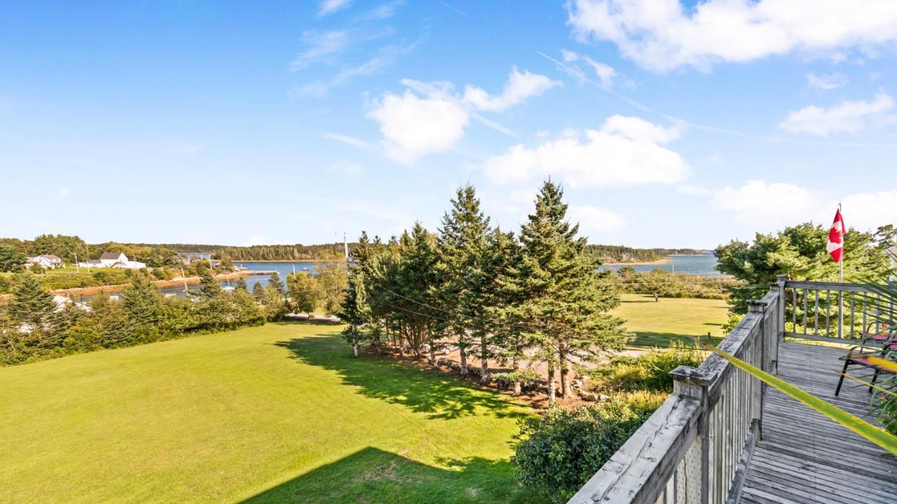 Bayview Pines Country Inn B&B Mahone Bay Luaran gambar
