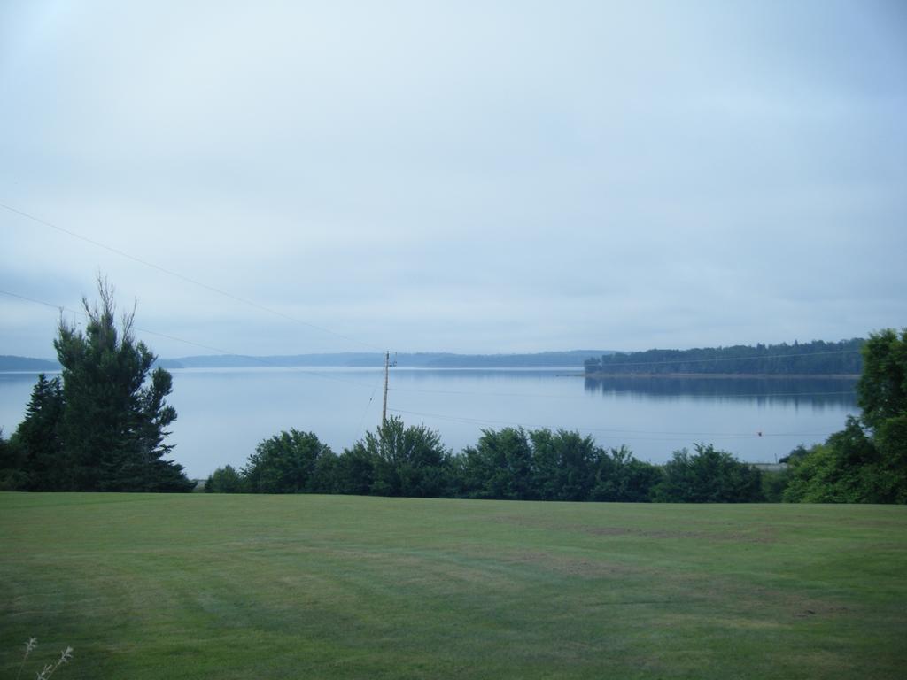 Bayview Pines Country Inn B&B Mahone Bay Luaran gambar
