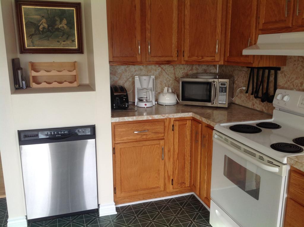 Bayview Pines Country Inn B&B Mahone Bay Luaran gambar